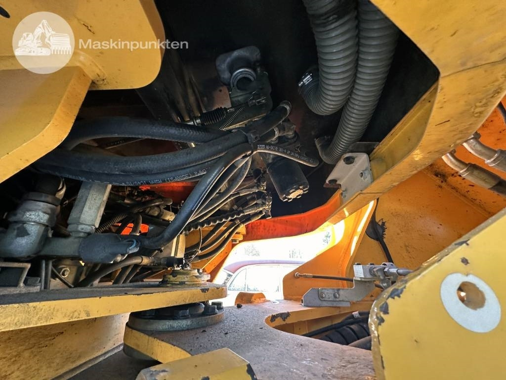 Ratinis krautuvas Hyundai HL 730 TM-7: foto 45 Ratinis krautuvas Hyundai HL 730 TM-7: foto 45