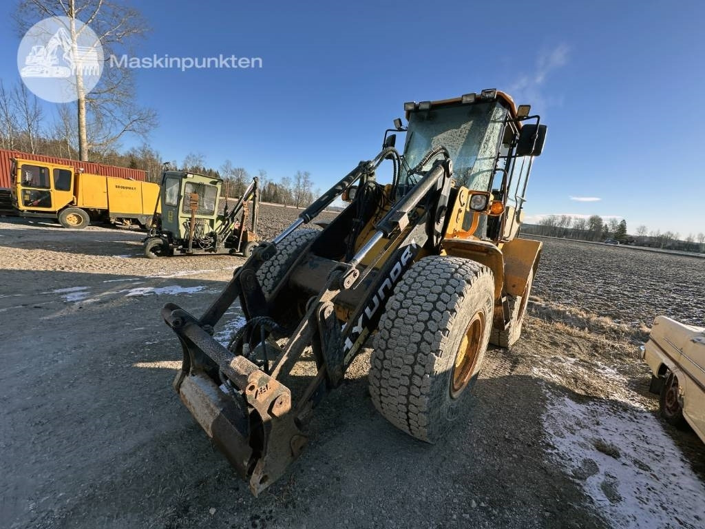 Hyundai HL 730 TM-7 - Ratinis krautuvas: foto 4 Hyundai HL 730 TM-7 - Ratinis krautuvas: foto 4