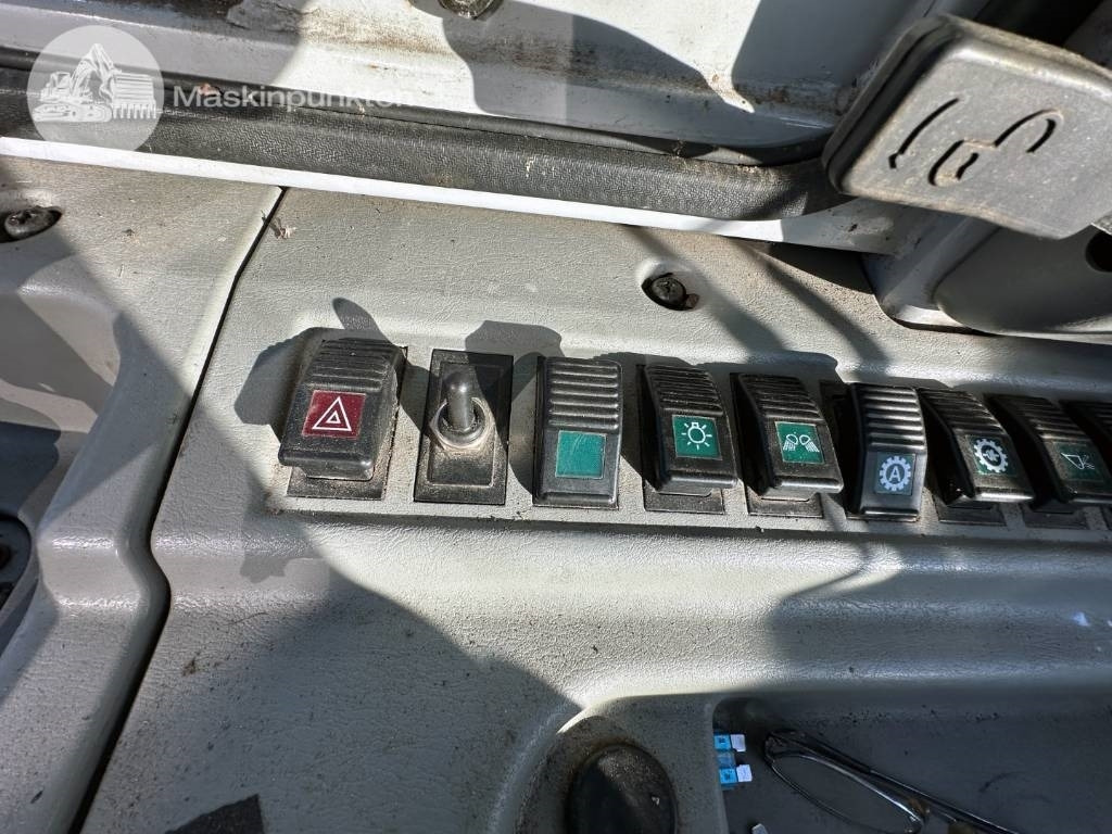 Ratinis krautuvas Hyundai HL 730 TM-7: foto 26 Ratinis krautuvas Hyundai HL 730 TM-7: foto 26