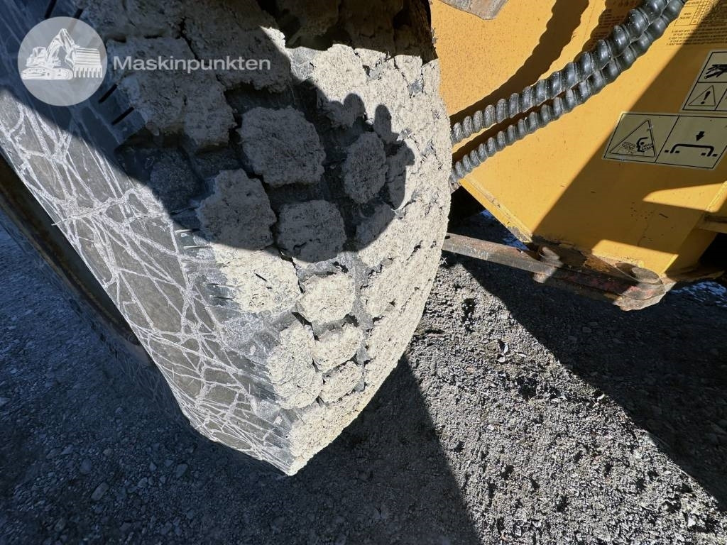 Ratinis krautuvas Hyundai HL 730 TM-7: foto 35 Ratinis krautuvas Hyundai HL 730 TM-7: foto 35