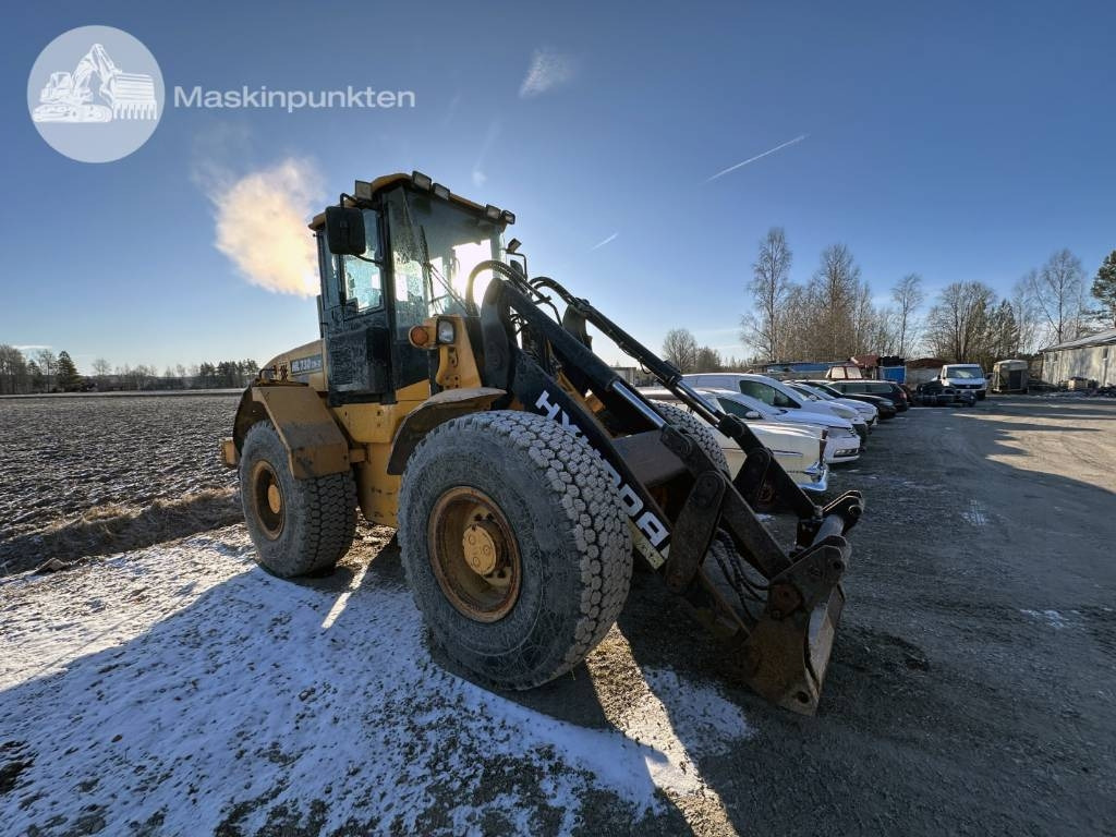 Hyundai HL 730 TM-7 - Ratinis krautuvas: foto 1 Hyundai HL 730 TM-7 - Ratinis krautuvas: foto 1