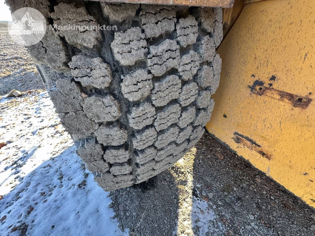 Ratinis krautuvas Hyundai HL 730 TM-7: foto 41 Ratinis krautuvas Hyundai HL 730 TM-7: foto 41