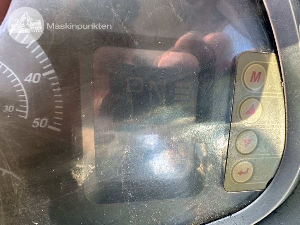 Ratinis krautuvas Hyundai HL 730 TM-7: foto 20 Ratinis krautuvas Hyundai HL 730 TM-7: foto 20