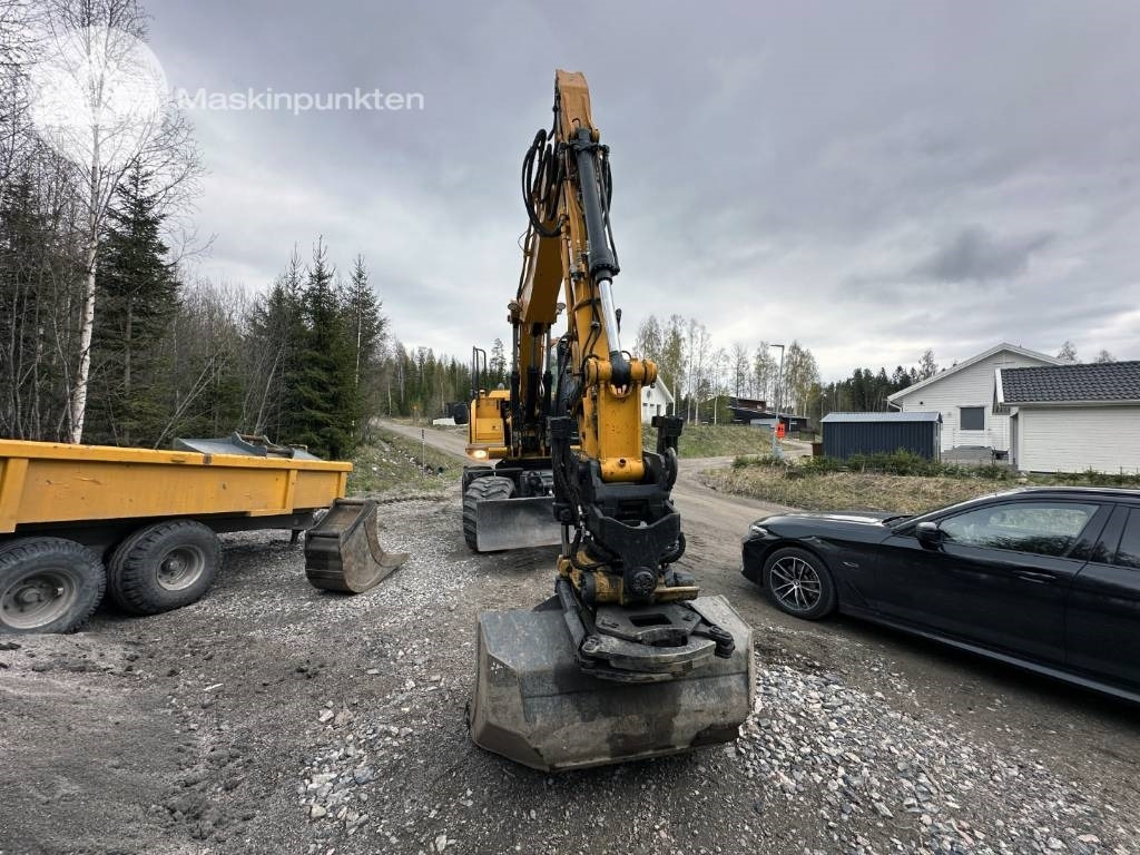 JCB JS 145 W - Ratinis ekskavatorius: foto 3 JCB JS 145 W - Ratinis ekskavatorius: foto 3