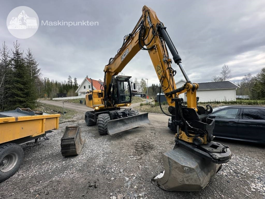 JCB JS 145 W - Ratinis ekskavatorius: foto 4 JCB JS 145 W - Ratinis ekskavatorius: foto 4