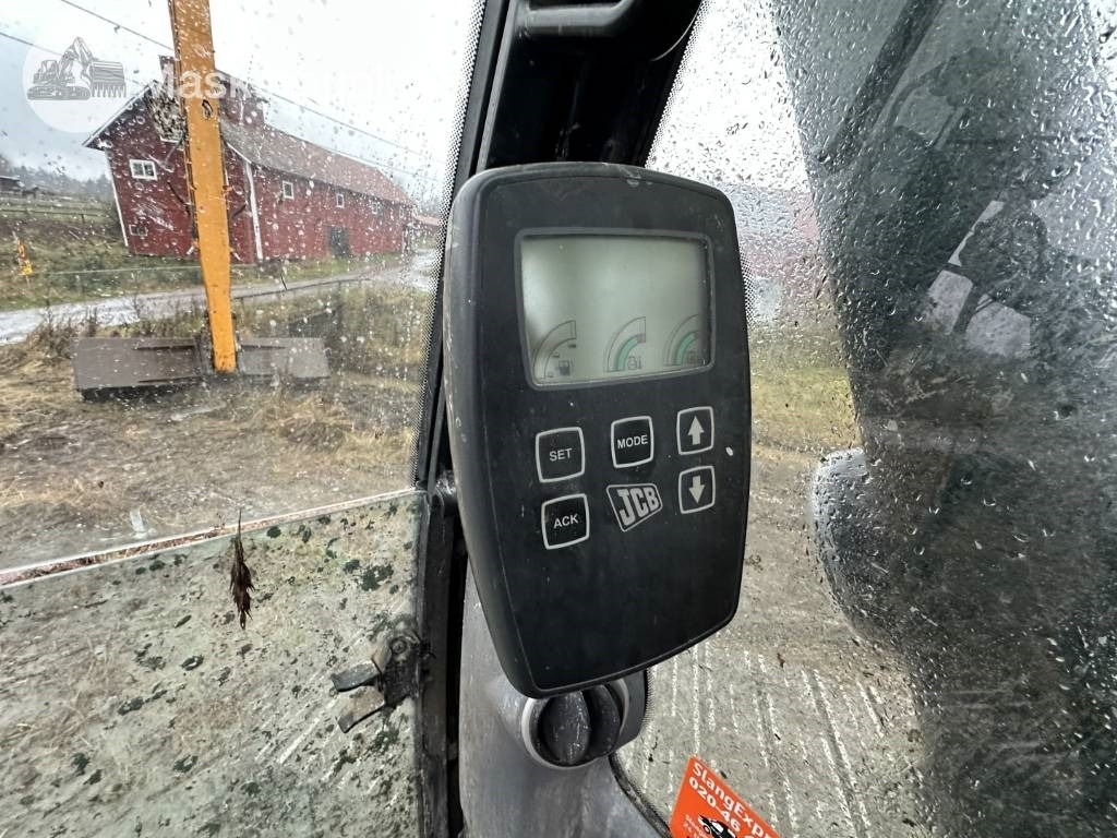 JCB JS 220 LC lizingą JCB JS 220 LC: foto 14 JCB JS 220 LC lizingą JCB JS 220 LC: foto 14