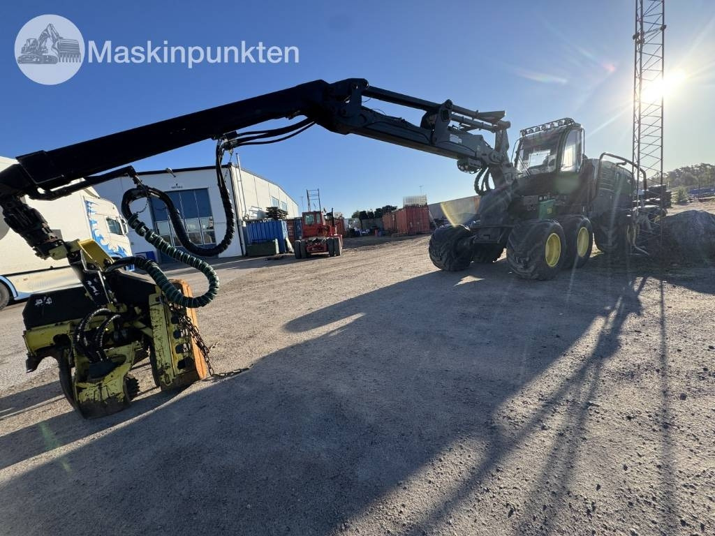 John Deere 1270 E - Harvesteris: foto 1 John Deere 1270 E - Harvesteris: foto 1