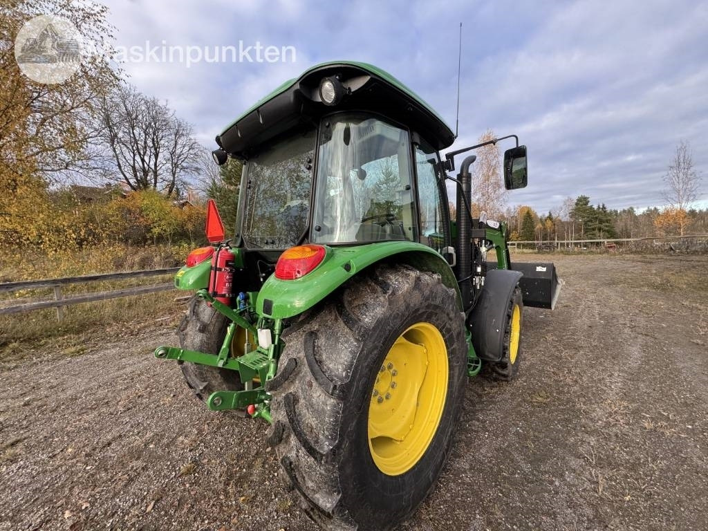 John Deere 5075 E - Traktorius: foto 4 John Deere 5075 E - Traktorius: foto 4