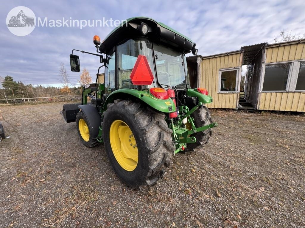 John Deere 5075 E - Traktorius: foto 2 John Deere 5075 E - Traktorius: foto 2