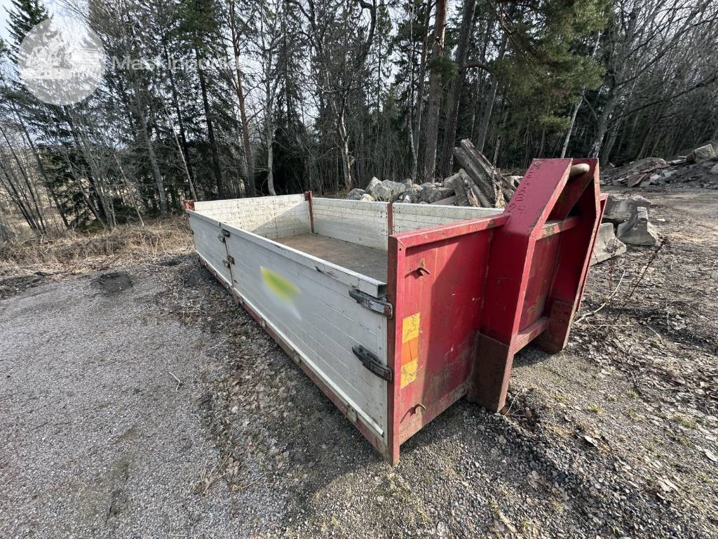 Lastväxlarflak 5500 mm med aluminiumlämmar - Užtraukiamas konteineris: foto 1 Lastväxlarflak 5500 mm med aluminiumlämmar - Užtraukiamas konteineris: foto 1