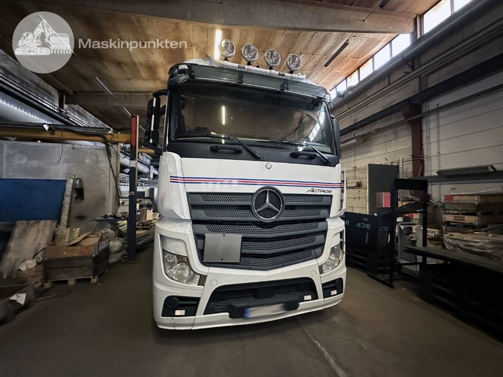 Mercedes-Benz Actros 2545 - Furgonas sunkvežimis: foto 2 Mercedes-Benz Actros 2545 - Furgonas sunkvežimis: foto 2