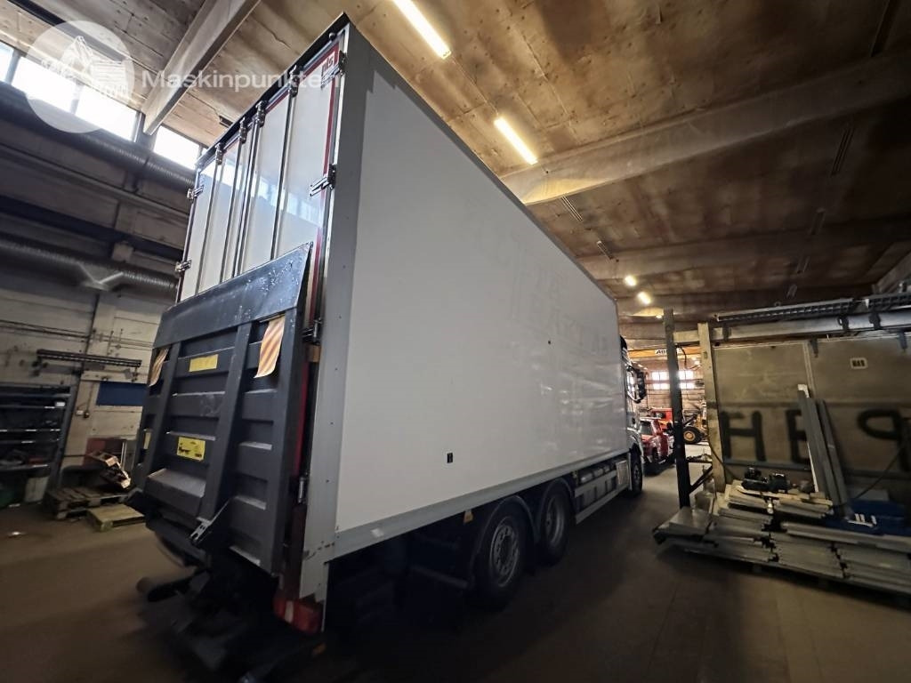 Mercedes-Benz Actros 2545 - Furgonas sunkvežimis: foto 4 Mercedes-Benz Actros 2545 - Furgonas sunkvežimis: foto 4