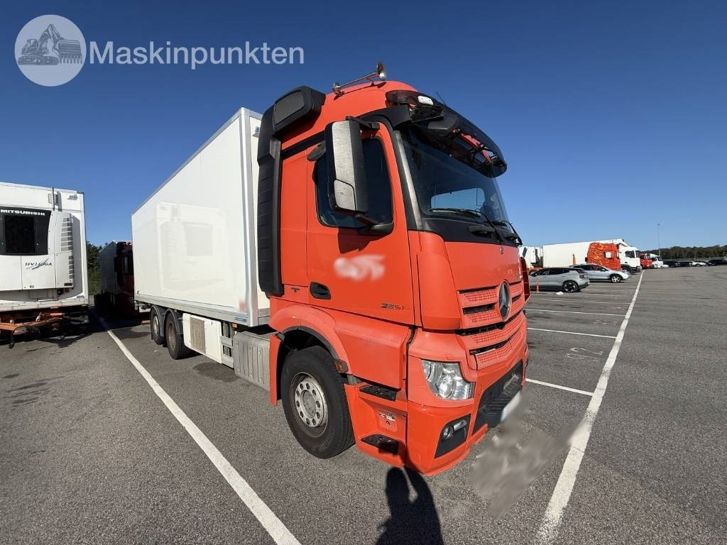 Mercedes-Benz Actros 2551  - Refrižeratorius sunkvežimis: foto 3 Mercedes-Benz Actros 2551  - Refrižeratorius sunkvežimis: foto 3