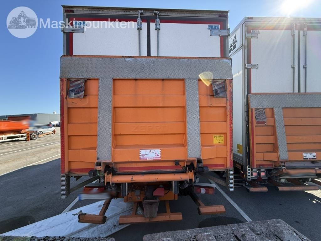 Mercedes-Benz Actros 2551 - Refrižeratorius sunkvežimis: foto 5 Mercedes-Benz Actros 2551 - Refrižeratorius sunkvežimis: foto 5