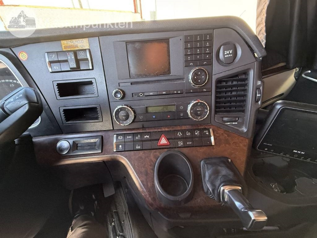 Refrižeratorius sunkvežimis Mercedes-Benz Actros 2551: foto 44 Refrižeratorius sunkvežimis Mercedes-Benz Actros 2551: foto 44