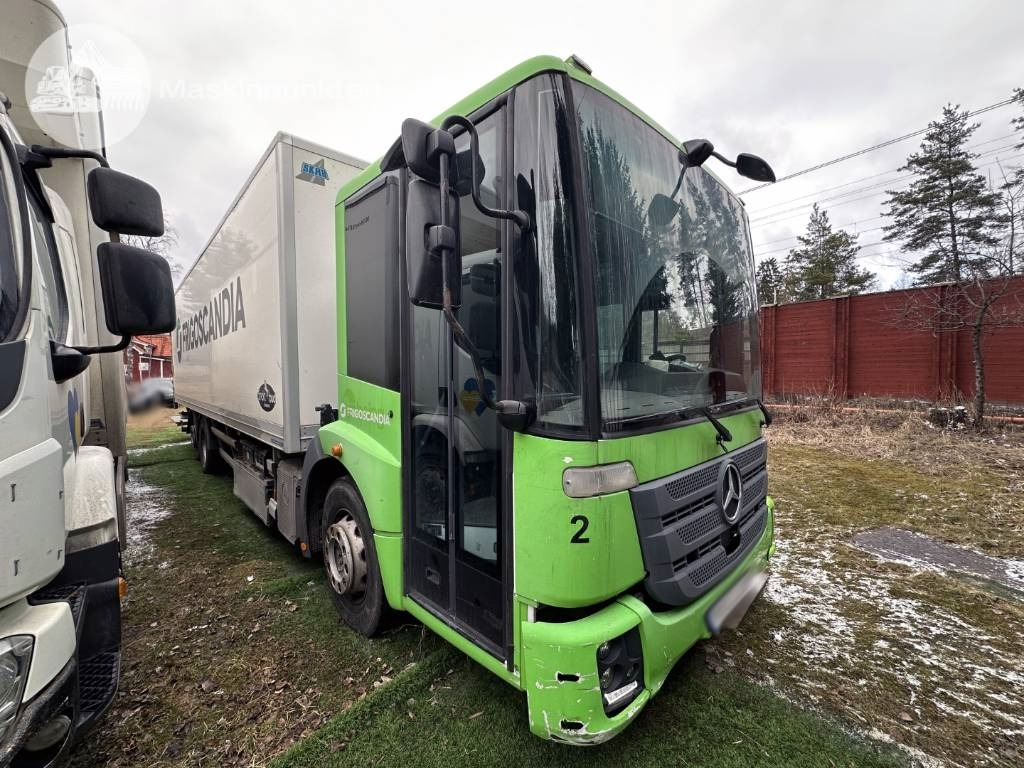 Mercedes-Benz Econic - Furgonas sunkvežimis: foto 3 Mercedes-Benz Econic - Furgonas sunkvežimis: foto 3