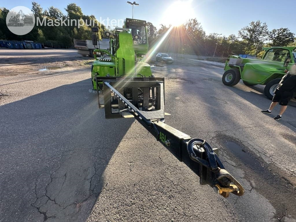 Merlo Roto40.30 MCSS - Teleskopinis krautuvas: foto 3 Merlo Roto40.30 MCSS - Teleskopinis krautuvas: foto 3