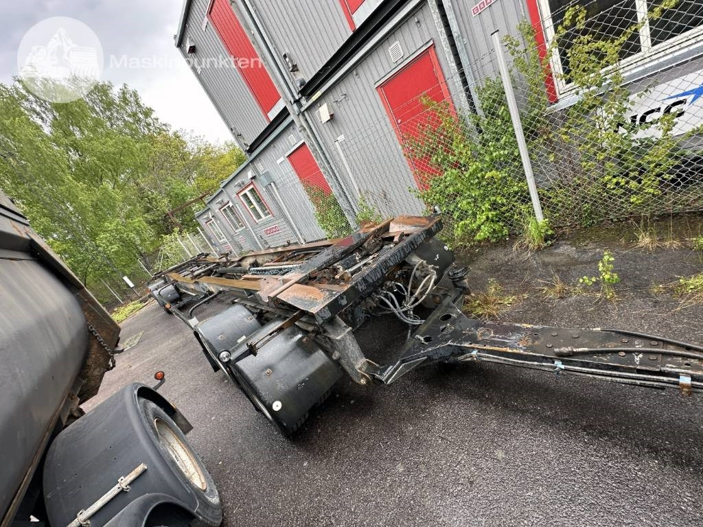 Mjölbysläpet VFP4-12,5-3 - Kablio/ Skip loader priekaba: foto 2 Mjölbysläpet VFP4-12,5-3 - Kablio/ Skip loader priekaba: foto 2