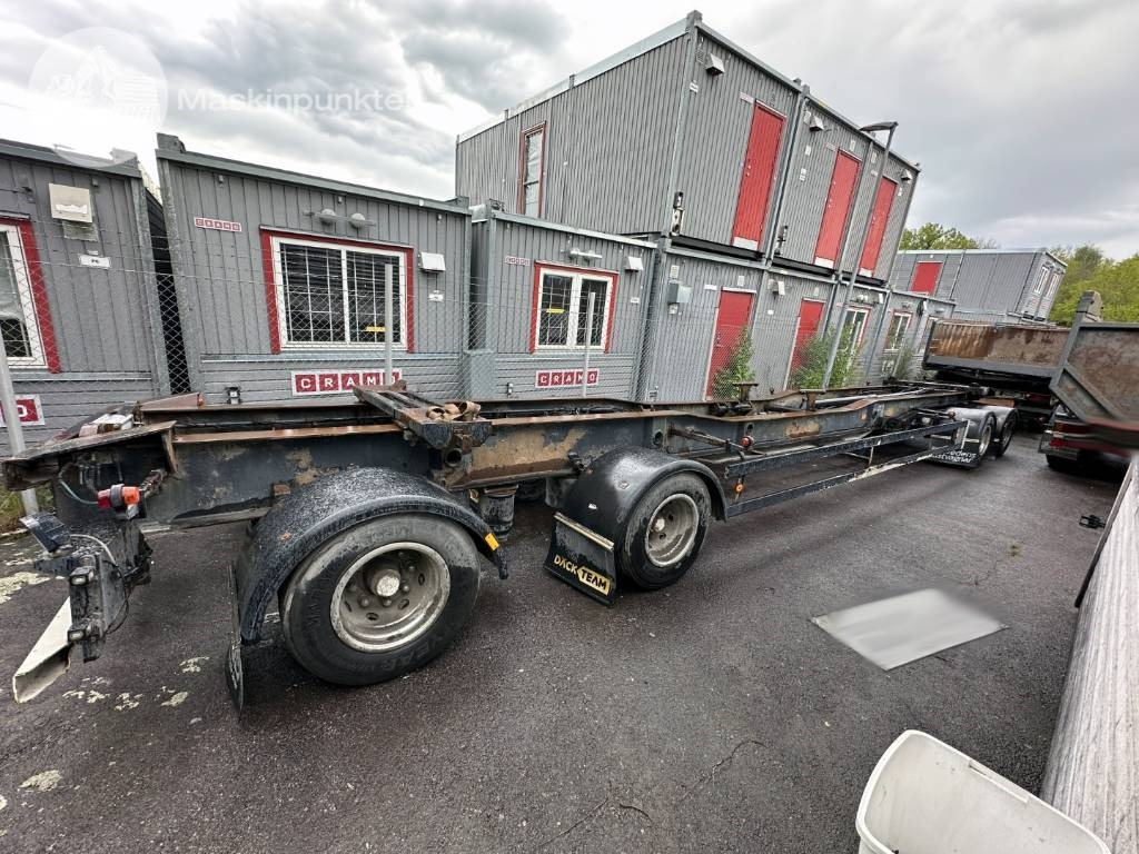 Mjölbysläpet VFP4-12,5-3 - Kablio/ Skip loader priekaba: foto 3 Mjölbysläpet VFP4-12,5-3 - Kablio/ Skip loader priekaba: foto 3