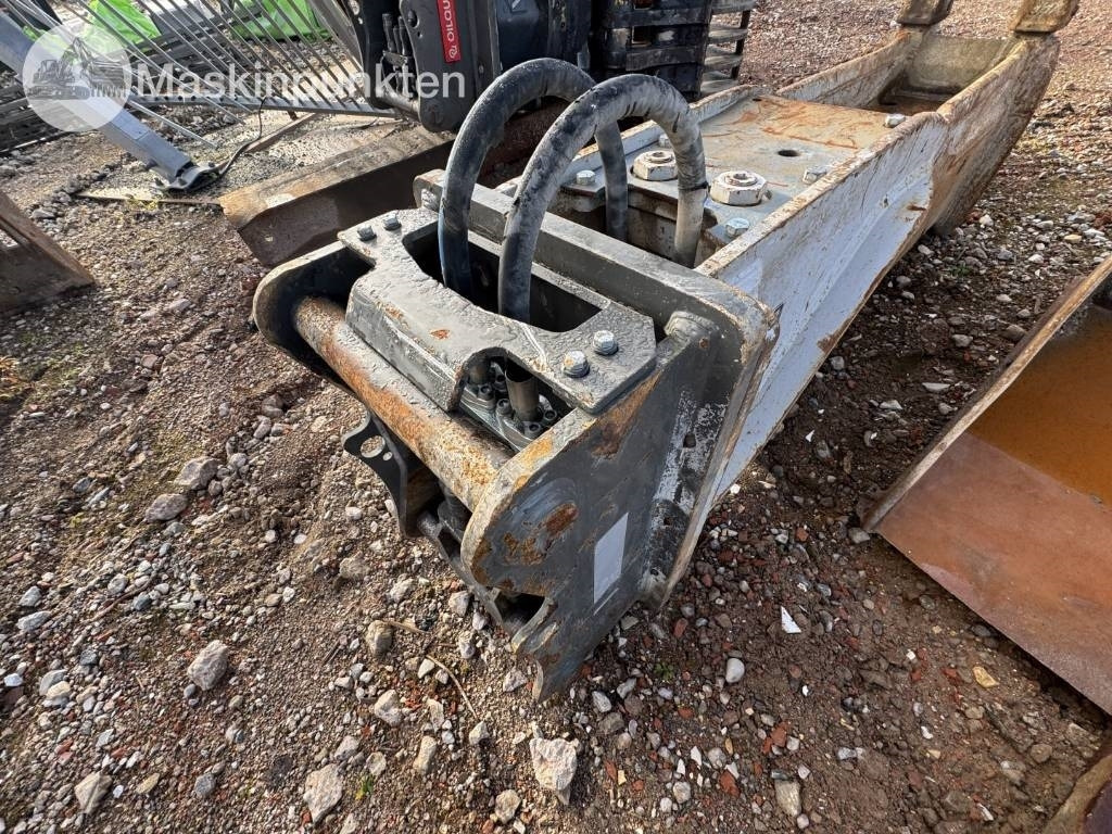 NPK DC-25 - Hidraulinis kūjis - Statybinė technika: foto 2 NPK DC-25 - Hidraulinis kūjis - Statybinė technika: foto 2