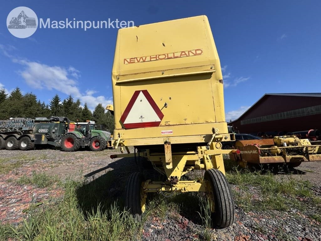New Holland 1530 - Derliaus nuėmimo kombainas: foto 3 New Holland 1530 - Derliaus nuėmimo kombainas: foto 3