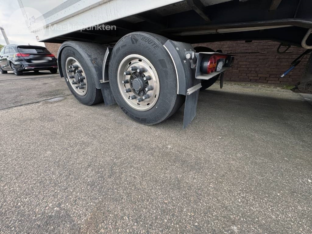 Parator SD 18  - Dolly priekaba: foto 3 Parator SD 18  - Dolly priekaba: foto 3