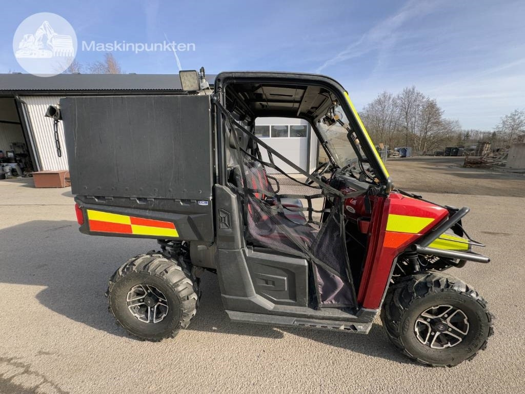 Polaris Ranger 900 - Keturratis: foto 1 Polaris Ranger 900 - Keturratis: foto 1