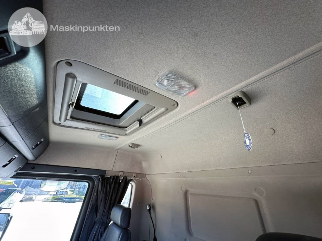 Konteineris-vežimus/ Sukeisti kūną sunkvežimis Scania G 480: foto 17