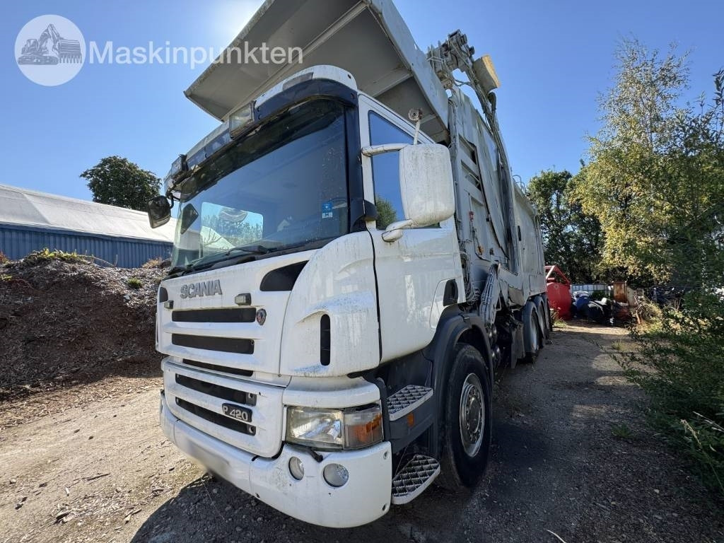 Scania P 420 GB  - Šiukšliavežis: foto 1 Scania P 420 GB  - Šiukšliavežis: foto 1