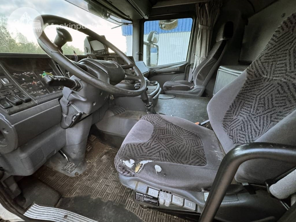 Furgonas sunkvežimis Scania R 114: foto 39