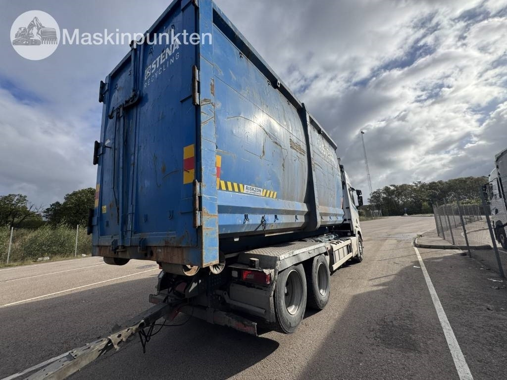 Scania R 580 EKIPAGE - Hook-lift sunkvežimis: foto 3 Scania R 580 EKIPAGE - Hook-lift sunkvežimis: foto 3