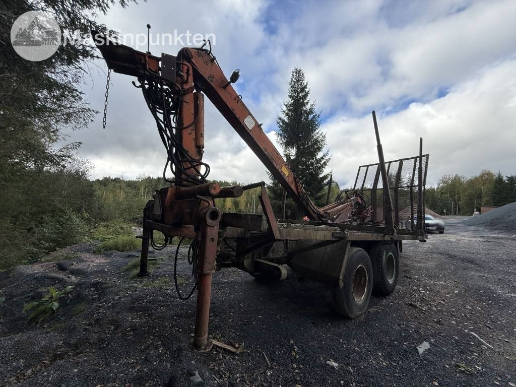 Traktorvagn med kran - Traktorinė priekaba: foto 5 Traktorvagn med kran - Traktorinė priekaba: foto 5