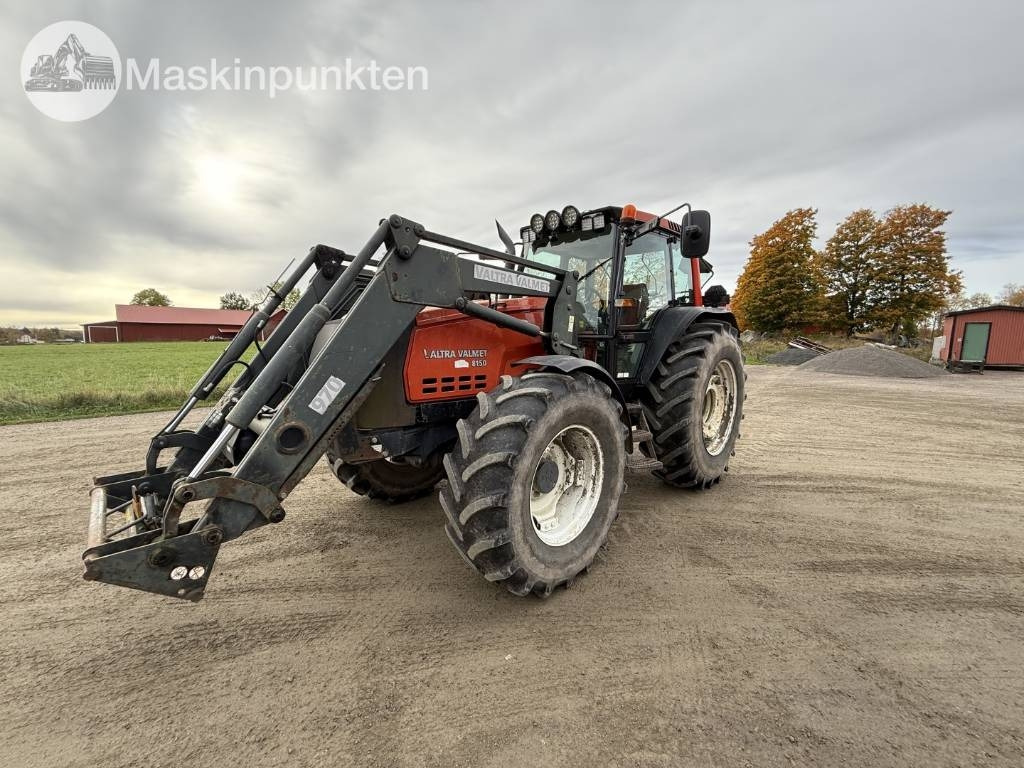 Valtra Valmet 8150-4 - Traktorius: foto 1 Valtra Valmet 8150-4 - Traktorius: foto 1