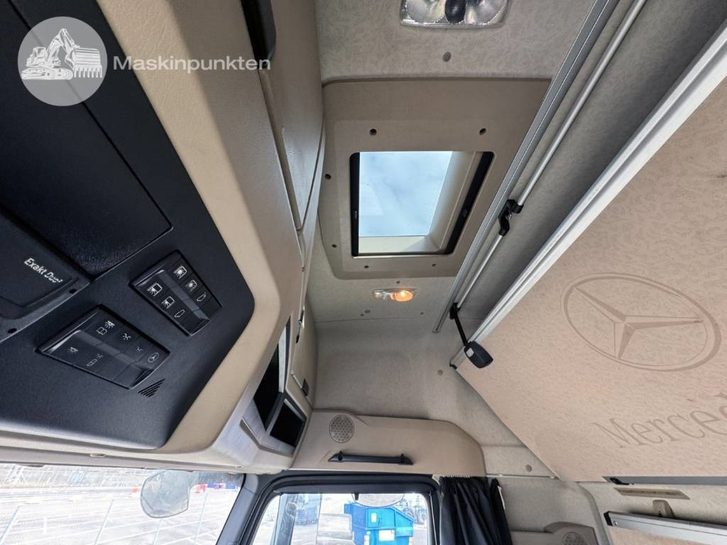 Vilkikas Mercedes-Benz Actros 2551: foto 47