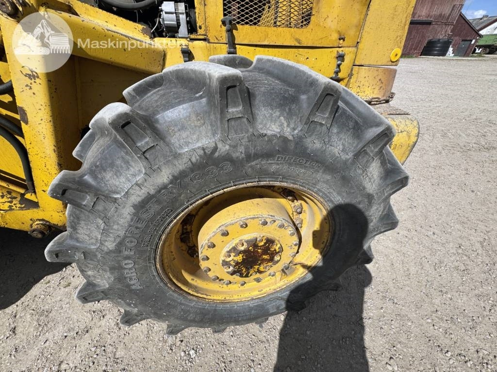 Ratinis krautuvas Volvo BM 840: foto 15