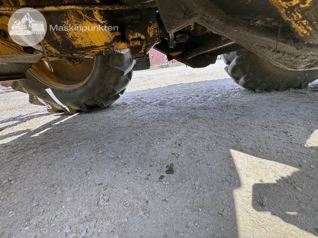 Ratinis krautuvas Volvo BM 840: foto 11