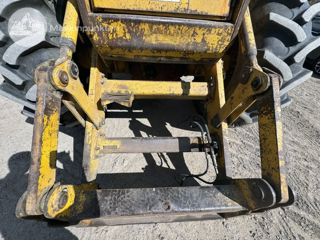 Ratinis krautuvas Volvo BM 840: foto 30