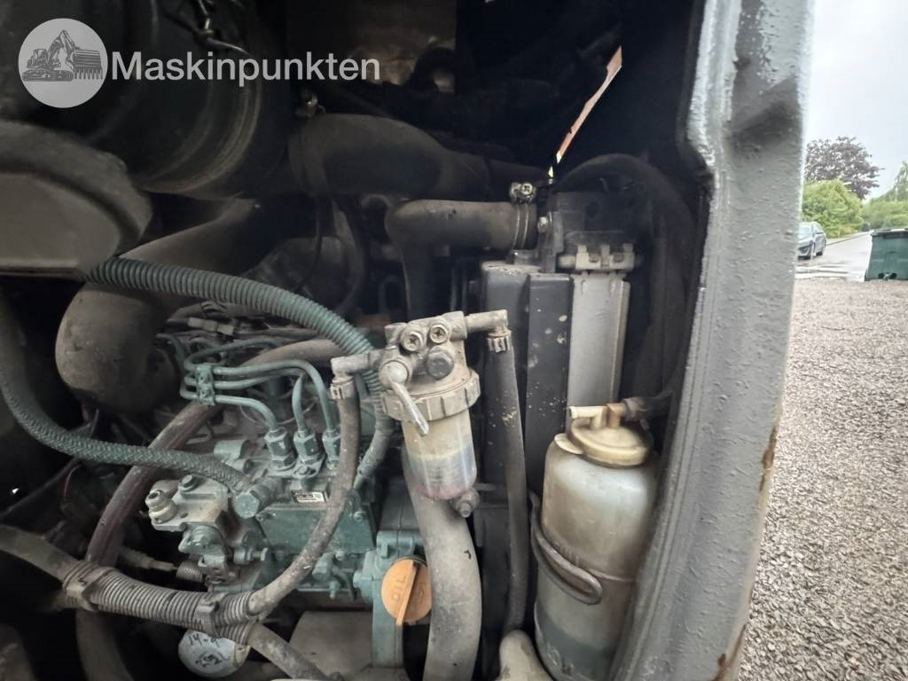 Mini ekskavatorius Volvo EC 18 C: foto 29