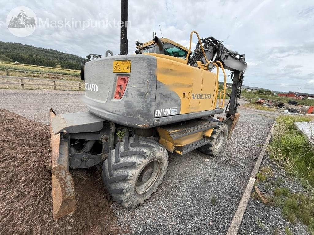 Volvo EW 140 C - Ratinis ekskavatorius: foto 5 Volvo EW 140 C - Ratinis ekskavatorius: foto 5