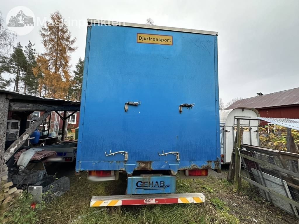 Volvo FH 12 - Gyvulių pervežimo sunkvežimis: foto 5 Volvo FH 12 - Gyvulių pervežimo sunkvežimis: foto 5