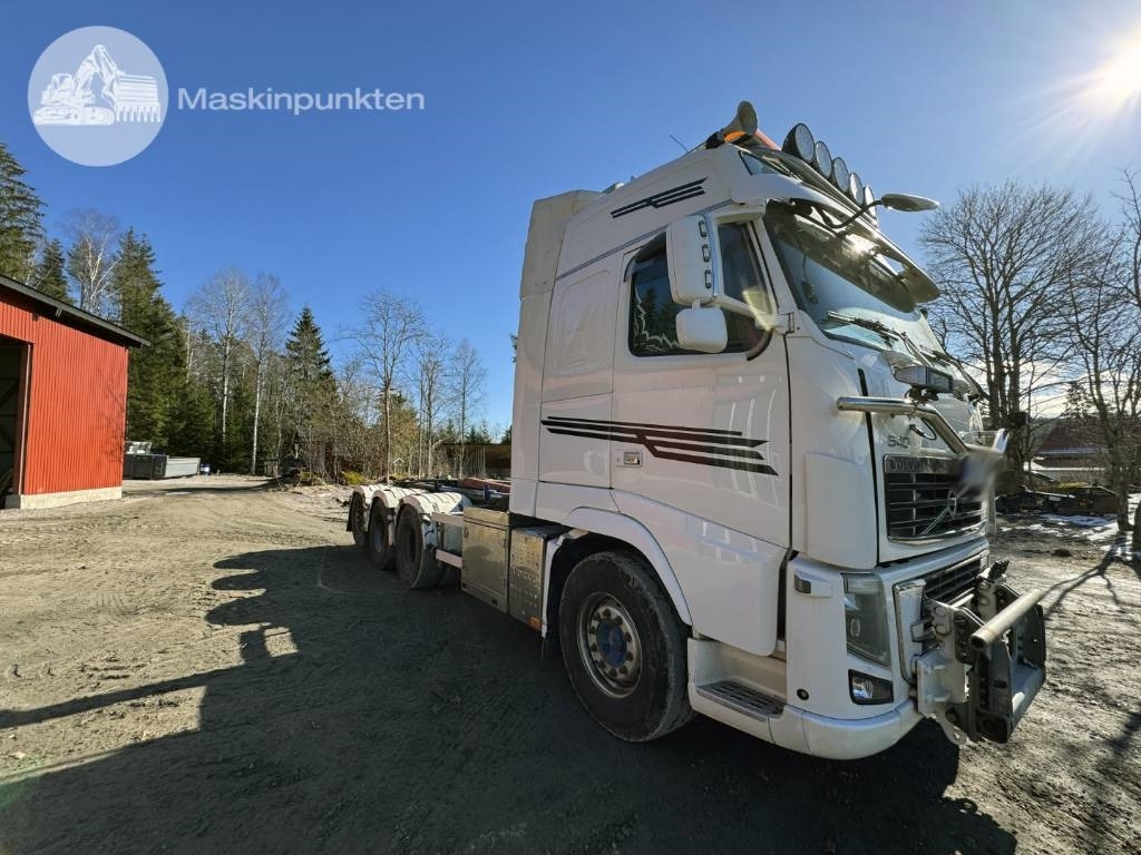Volvo FH 16 550 - Hook-lift sunkvežimis: foto 1 Volvo FH 16 550 - Hook-lift sunkvežimis: foto 1