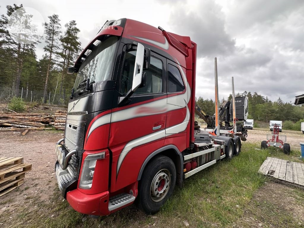 Volvo FH 16 750 - Miškovežis: foto 2 Volvo FH 16 750 - Miškovežis: foto 2