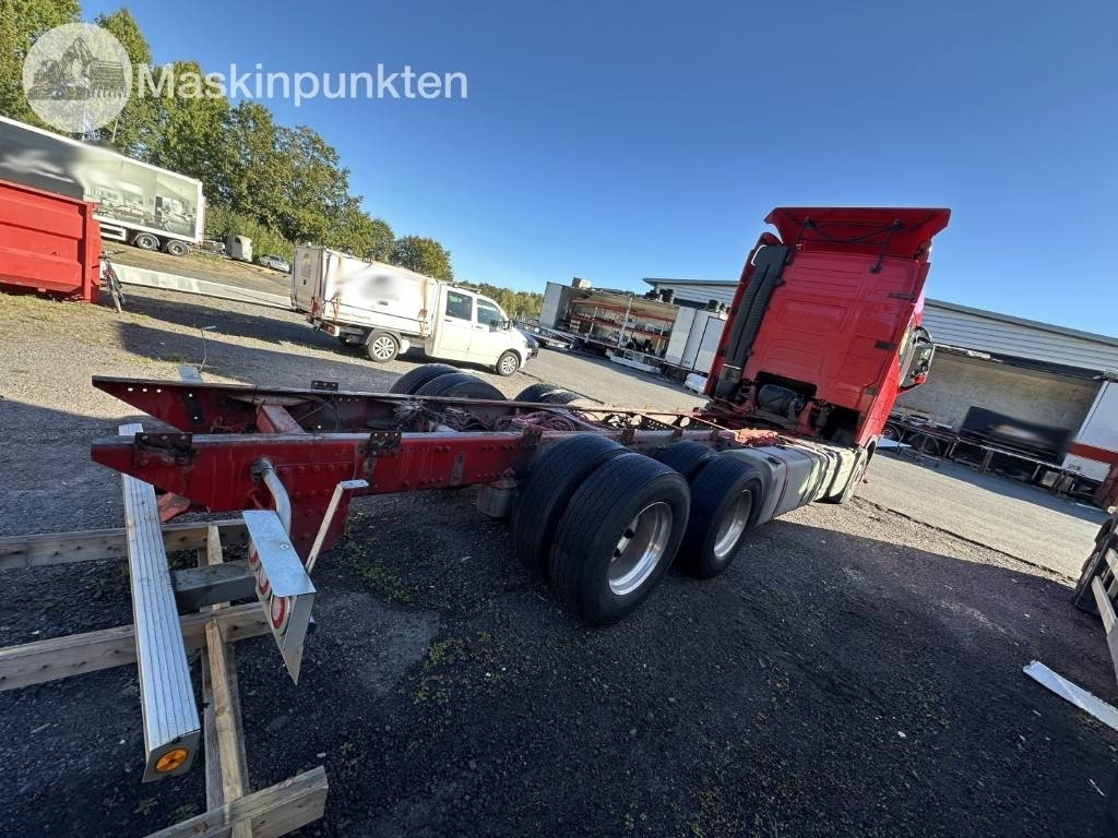 Volvo FH 16 - Važiuoklės sunkvežimis: foto 4 Volvo FH 16 - Važiuoklės sunkvežimis: foto 4