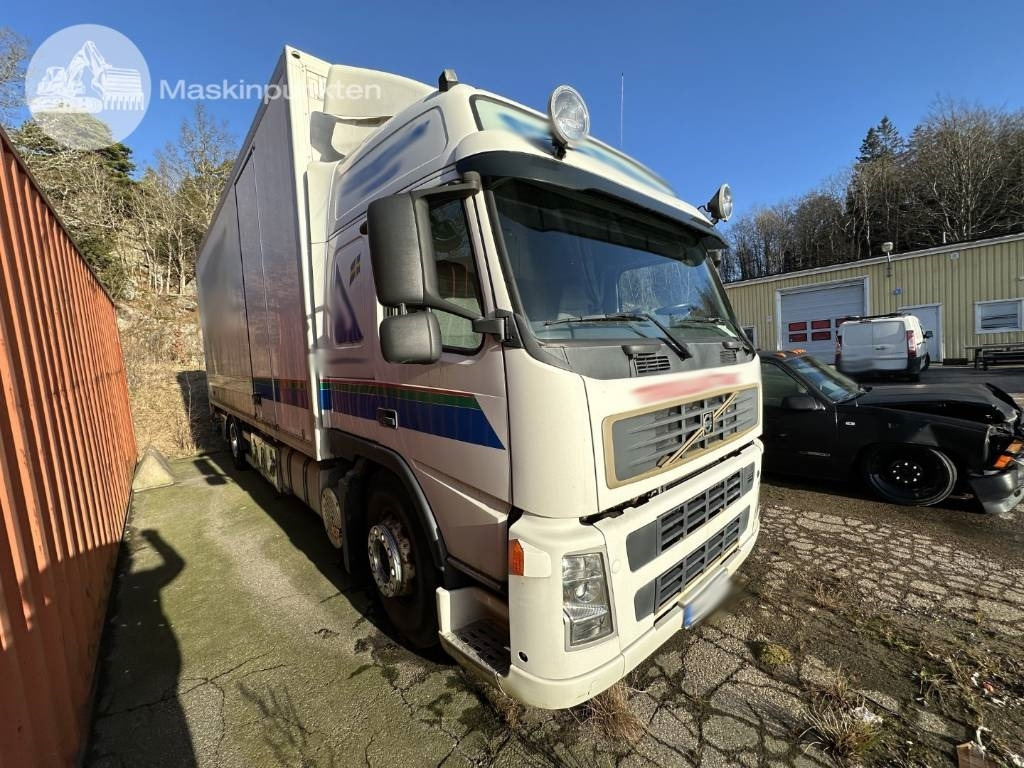 Volvo FM 300 - Furgonas sunkvežimis: foto 3 Volvo FM 300 - Furgonas sunkvežimis: foto 3