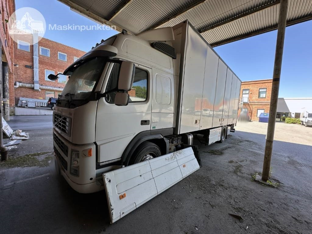 Volvo FM 300 - Furgonas sunkvežimis: foto 1 Volvo FM 300 - Furgonas sunkvežimis: foto 1