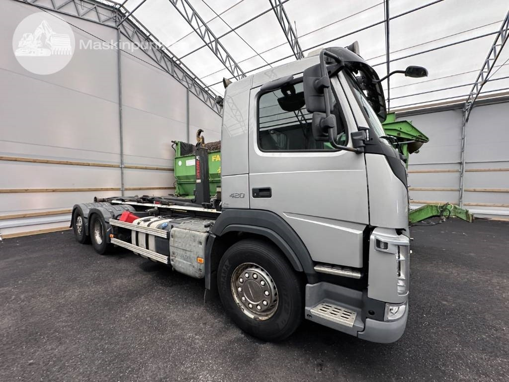 Volvo FM 420 - Hook-lift sunkvežimis: foto 2 Volvo FM 420 - Hook-lift sunkvežimis: foto 2