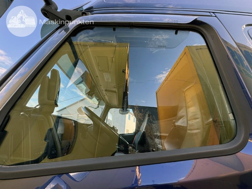 Savivartis sunkvežimis Volvo FMX 540: foto 36