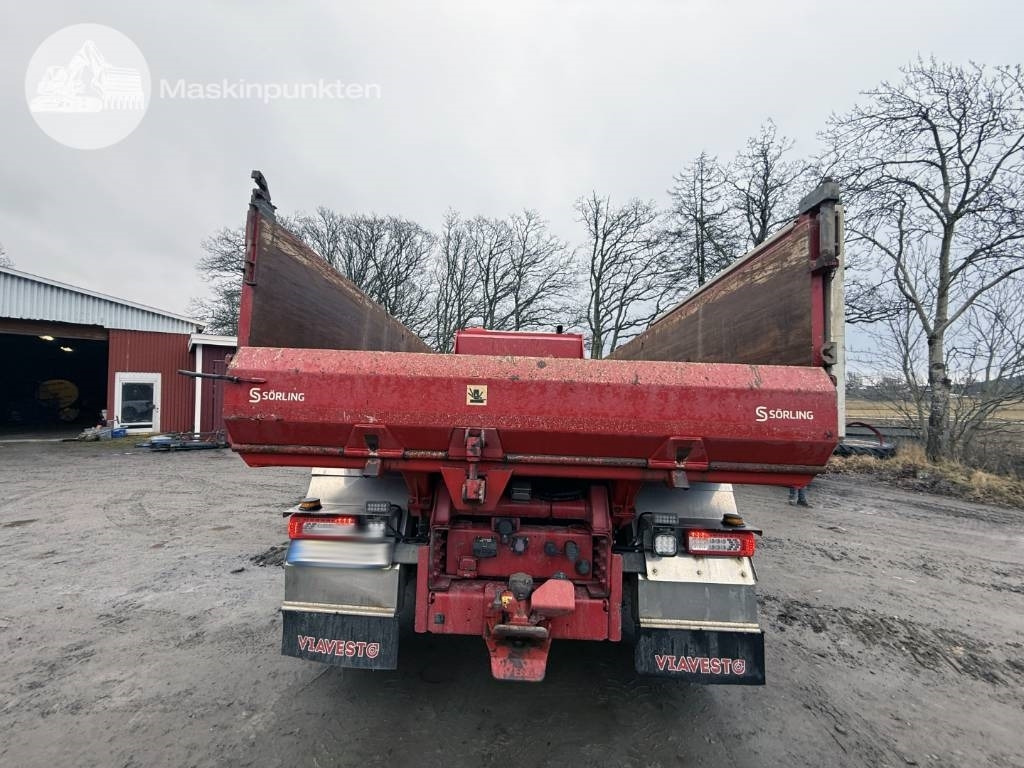 Savivartis sunkvežimis Volvo FMX 540: foto 7