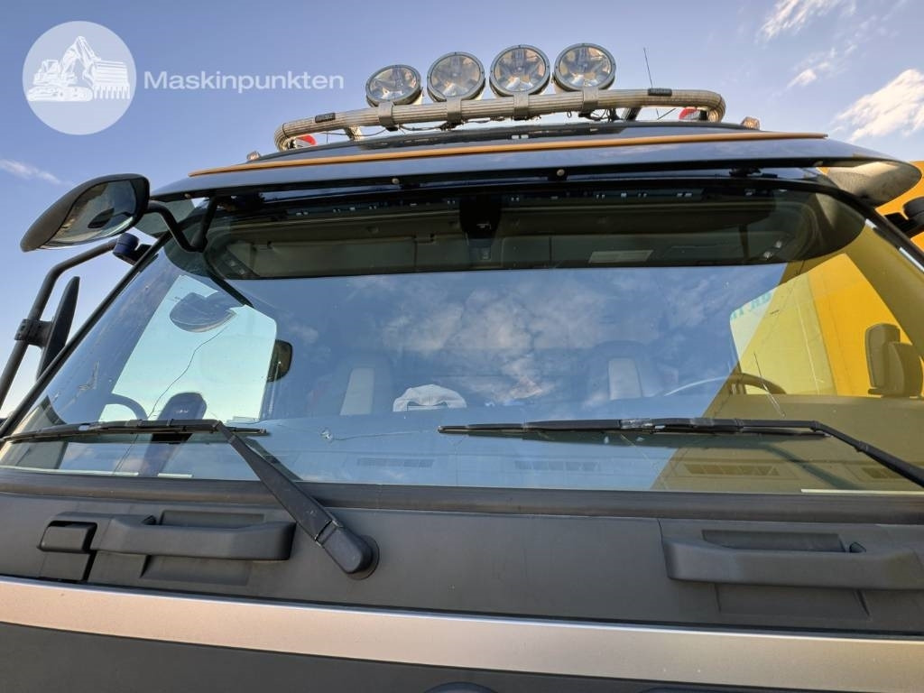 Savivartis sunkvežimis Volvo FMX 540: foto 33