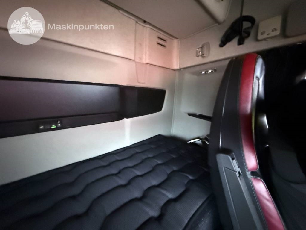 Savivartis sunkvežimis Volvo FMX 540: foto 19